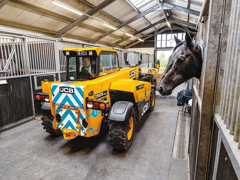THE JCB LOADALL TELEHANDLER GOES ALL ELECTRIC AS ZERO EMISSIONS TAKE CENTER STAGE